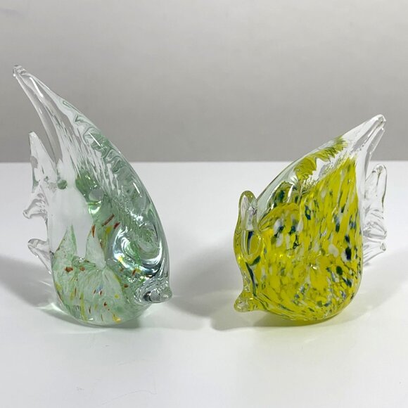 Set Of 2 Glass Angel Fish Figurines Paperweights Art Glass Decor Sculptures - Picture 1 of 11